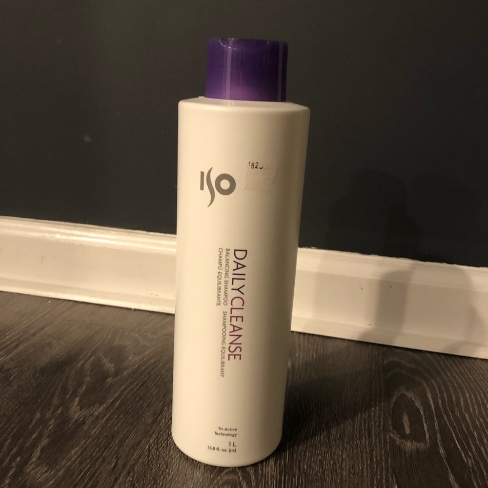 ISO Cleansing shampoo